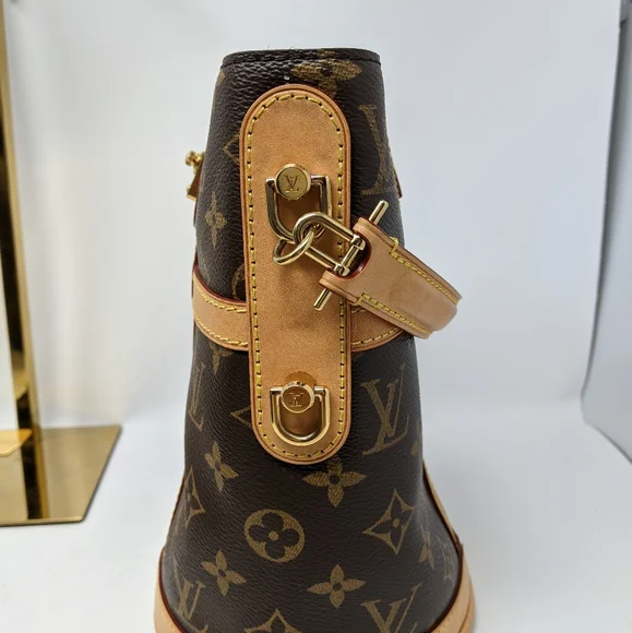 LOUIS VUITTON Monogram Canvas Duffle Bucket Bag - Picture 12 of 13